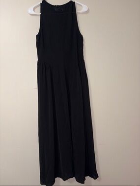 Classic Black Sleeveless Maxi Dress